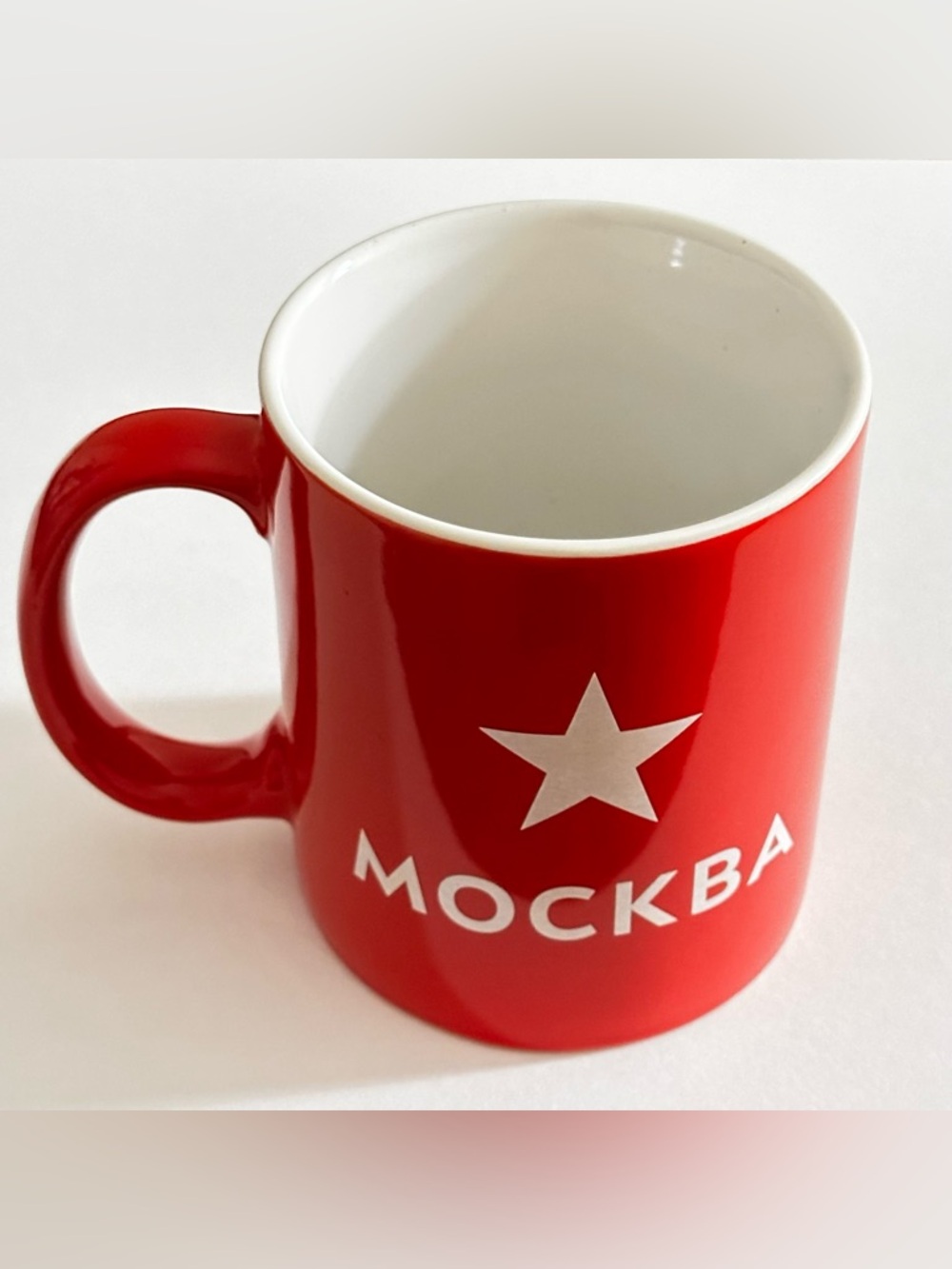 Red Star Mug with 'MOCKBA' White Print